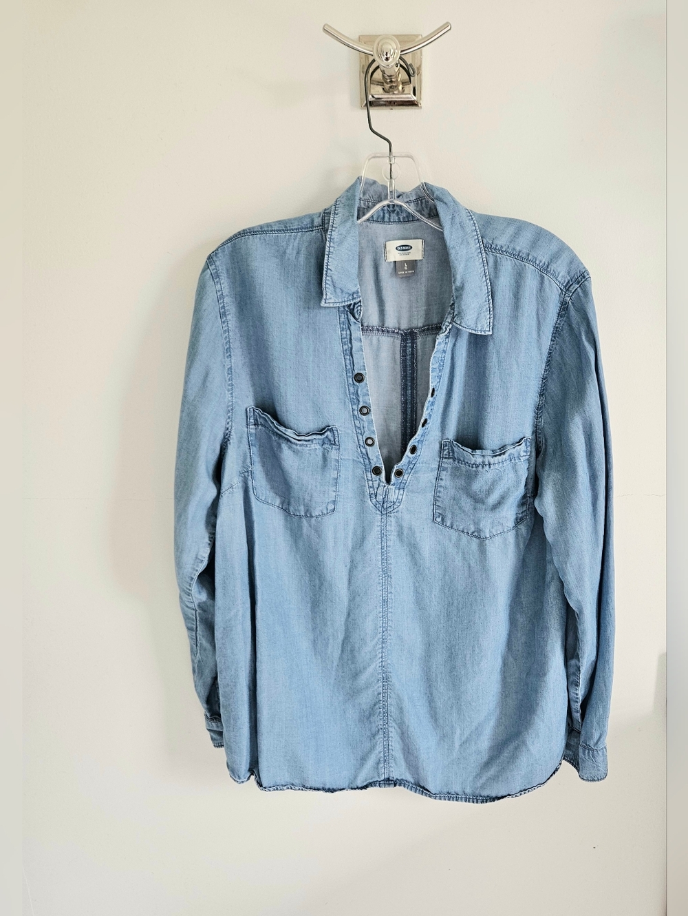 Old Navy Chambray Blue Soft Pullover Blouse